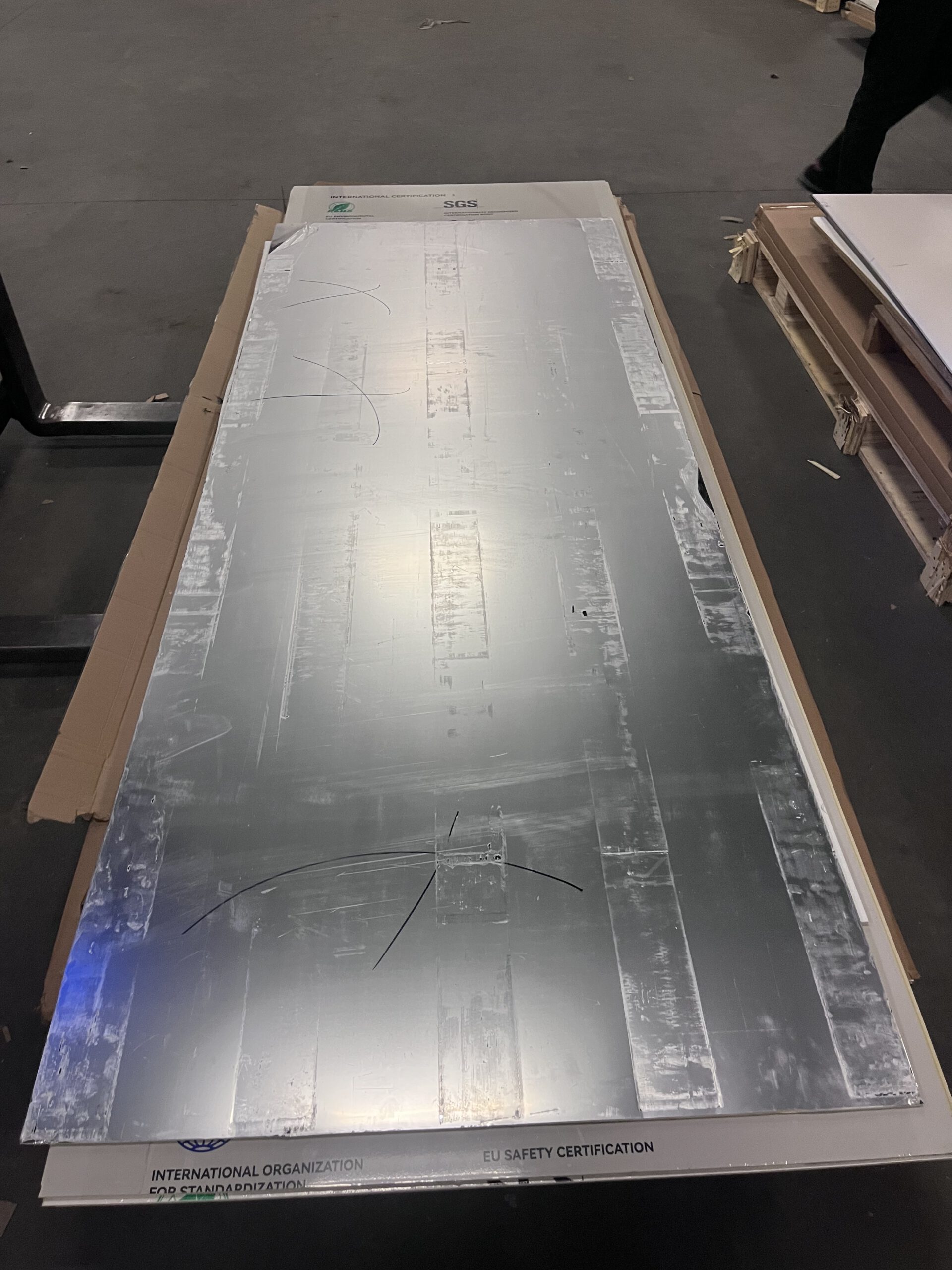 image00023 B-keus-Metaal spiegel glans 280 x 110 5MM - Afbeelding 1